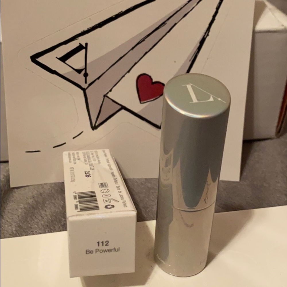 Lips stick